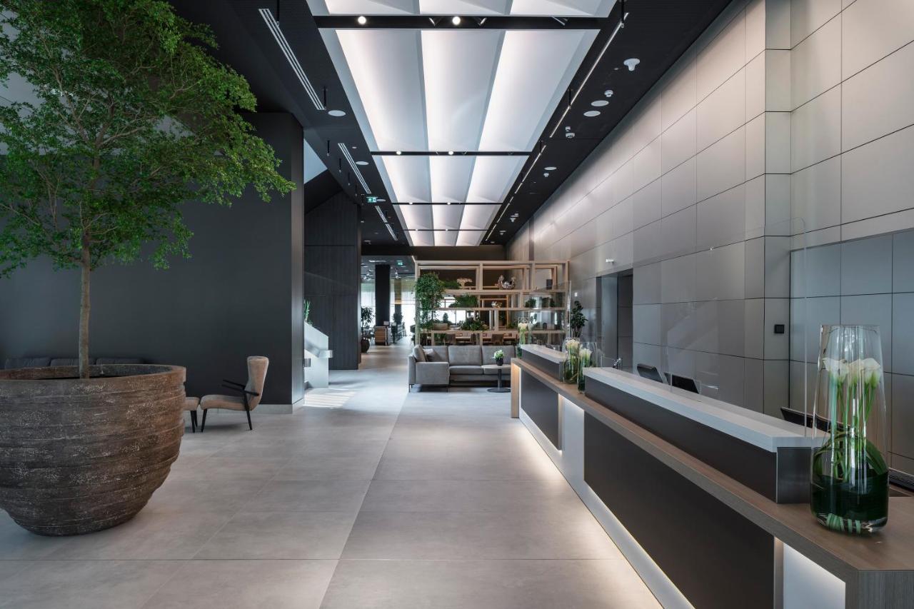 Melia Frankfurt City Франкфурт на Майн Екстериор снимка