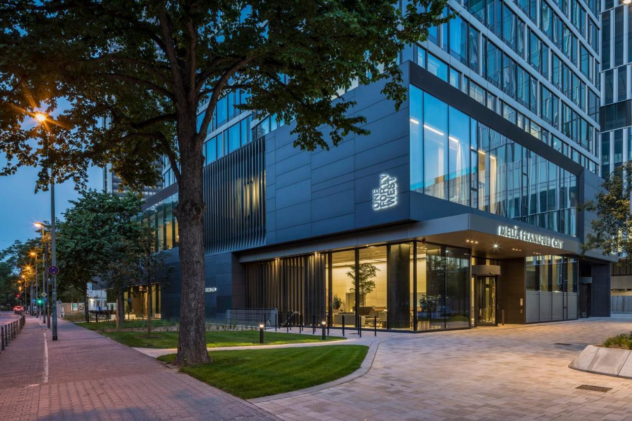 Melia Frankfurt City Франкфурт на Майн Екстериор снимка